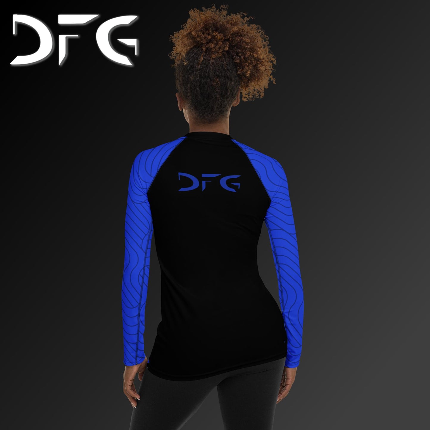 Feminine-Fit Blue S-Curve Long-Sleeved Rash Guard