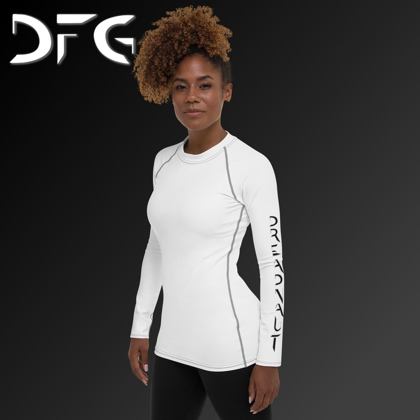 Feminine-Fit White Long-Sleeved Rash Guard