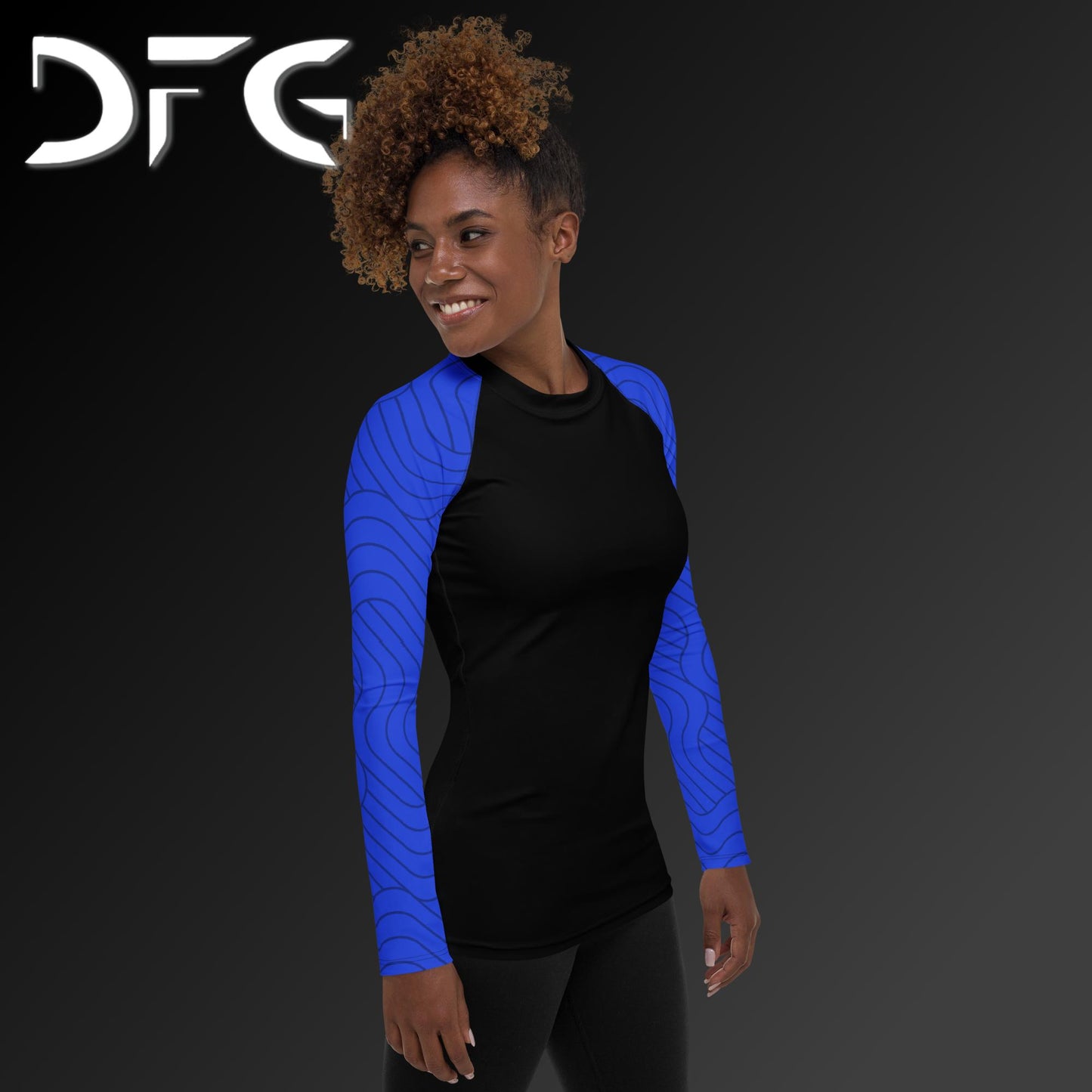 Feminine-Fit Blue S-Curve Long-Sleeved Rash Guard