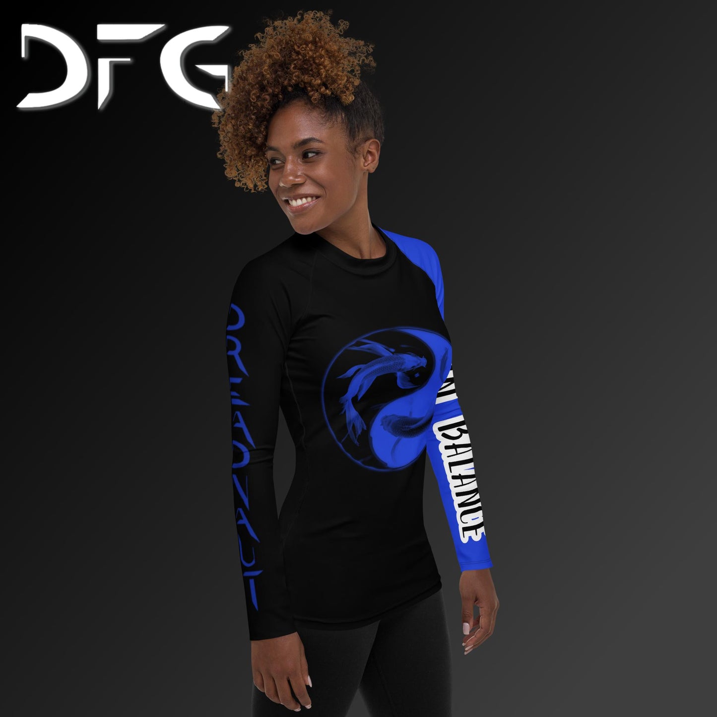 Feminine-Fit Blue Balance Long-Sleeved Rash Guard