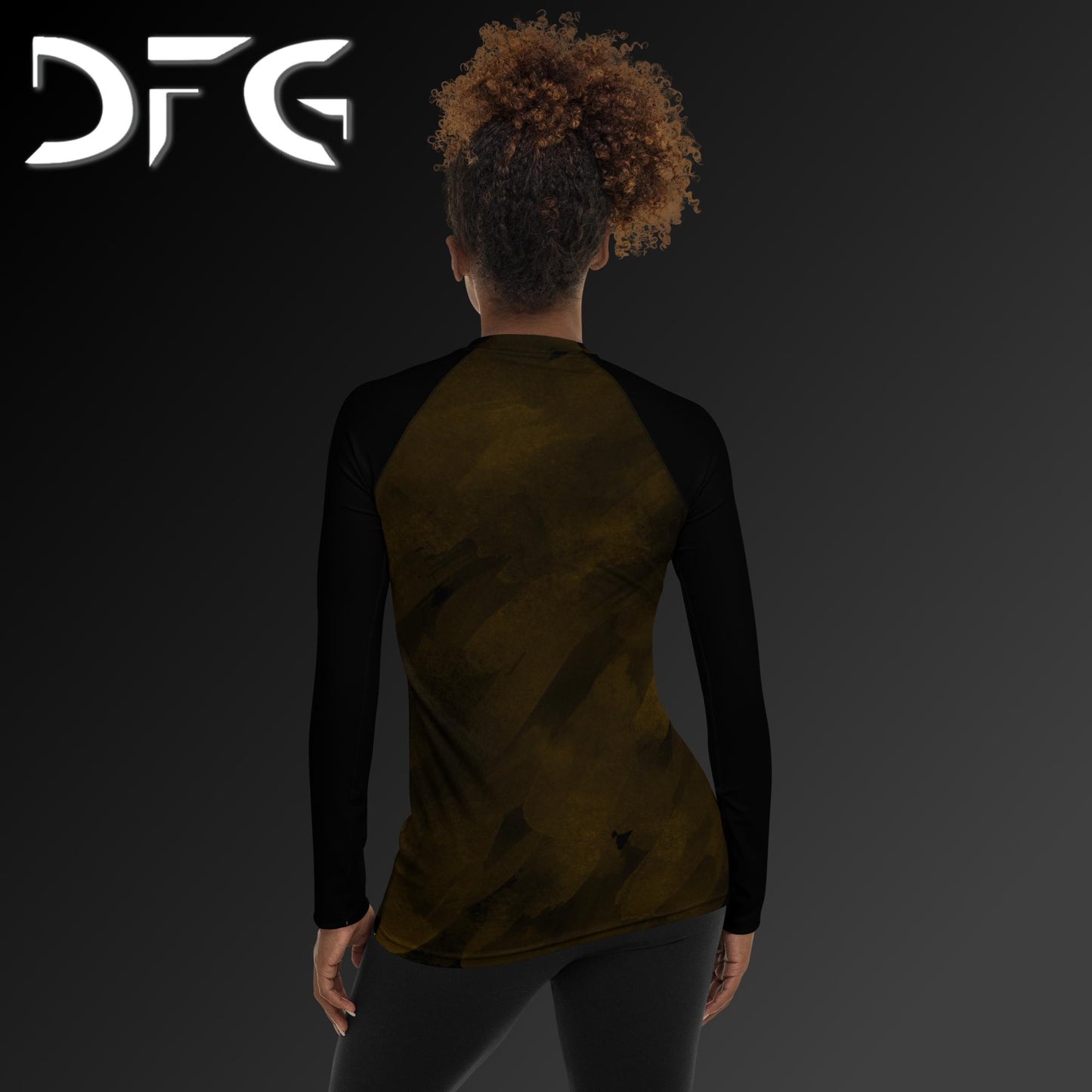 Feminine-Fit Brown Strokes Long-Sleeved Rash Guard