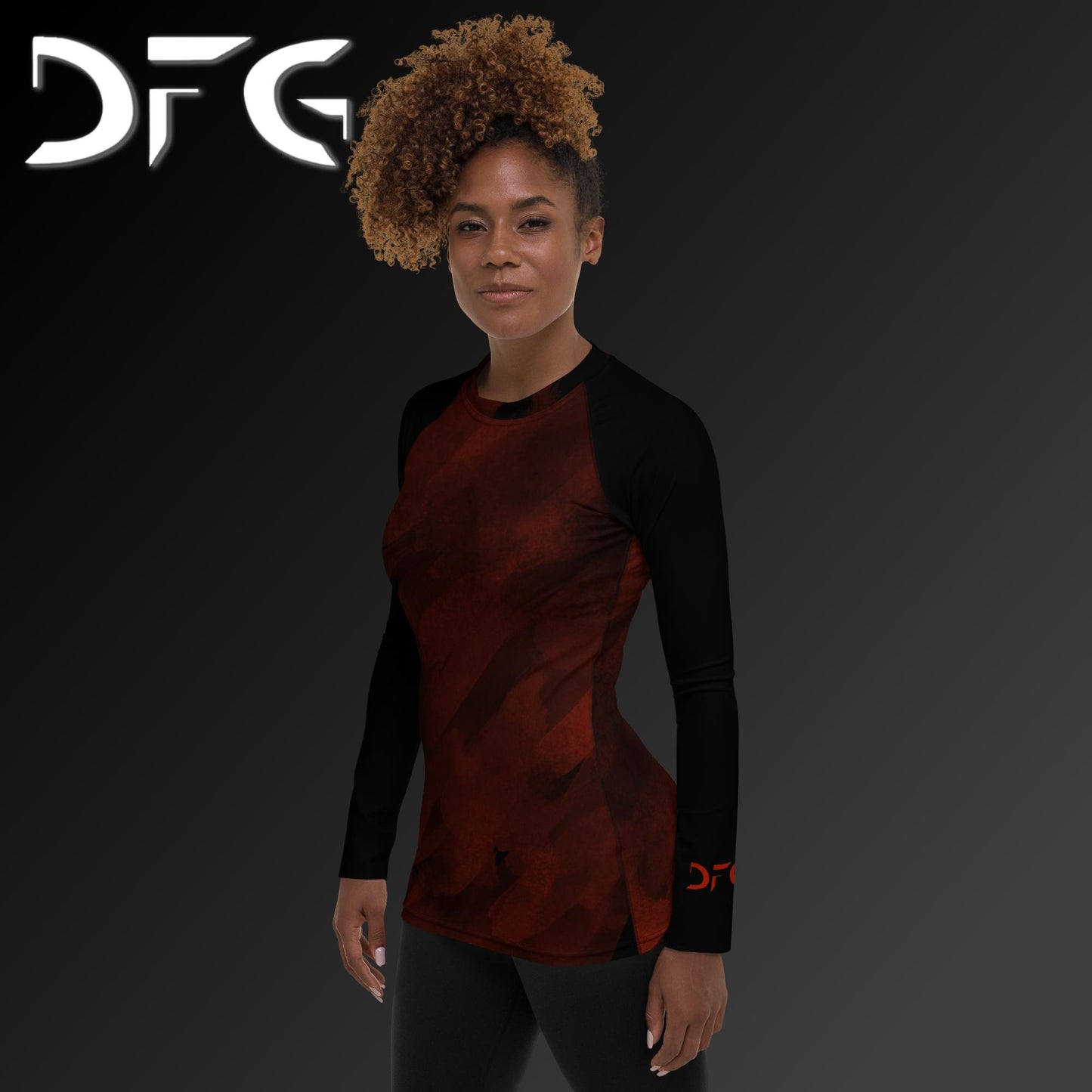 Feminine-Fit Black/Red Strokes Long-Sleeved Rash Guard