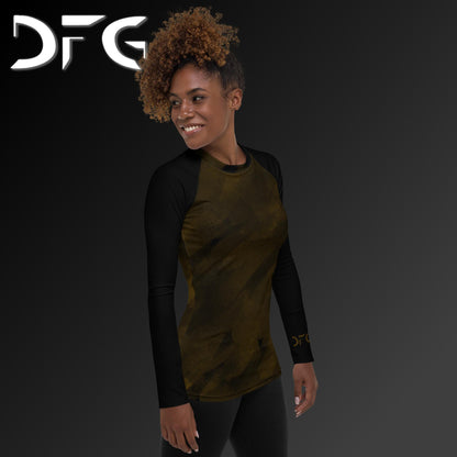 Feminine-Fit Brown Strokes Long-Sleeved Rash Guard